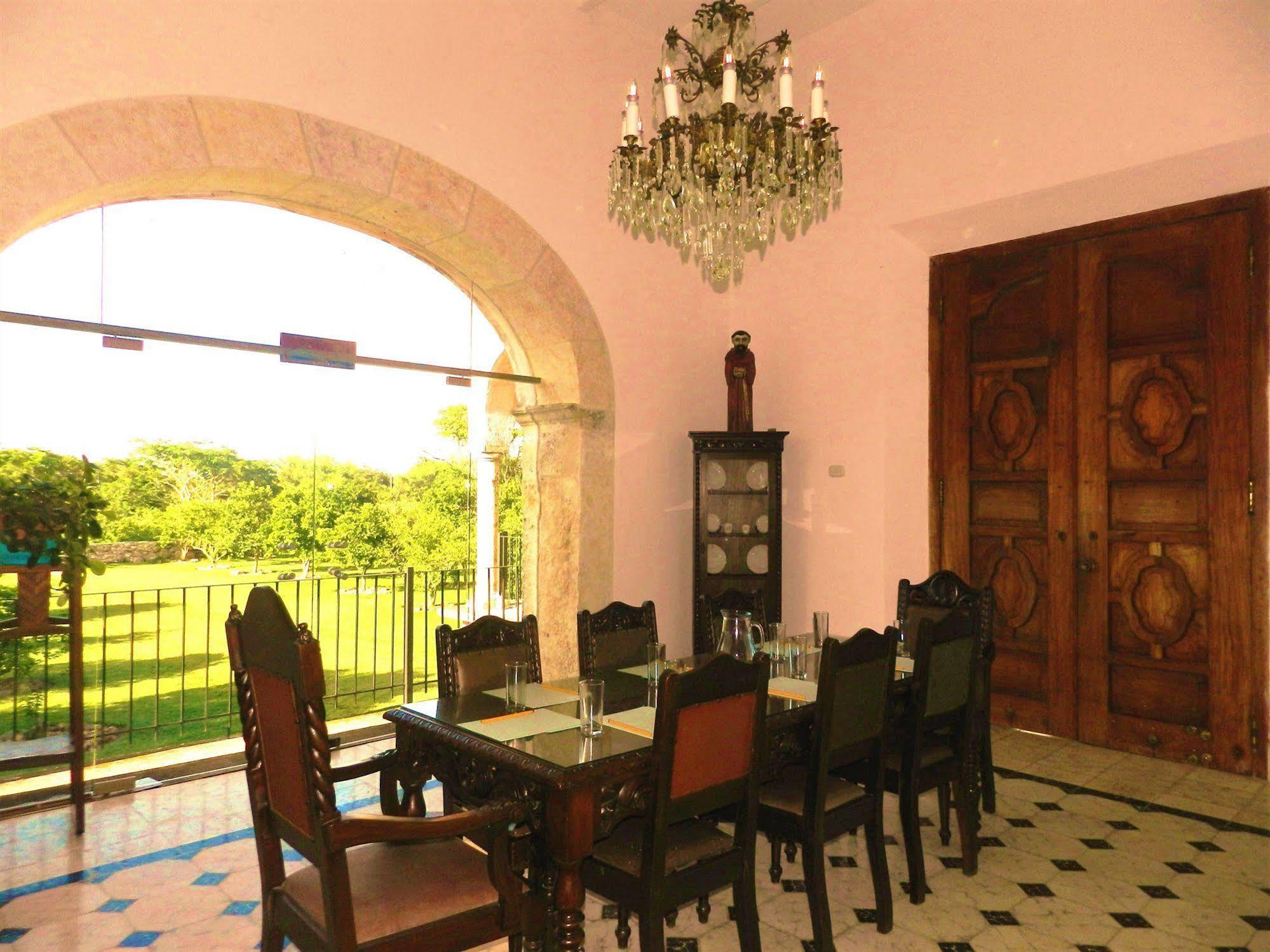 Отель Hacienda Тепич Экстерьер фото