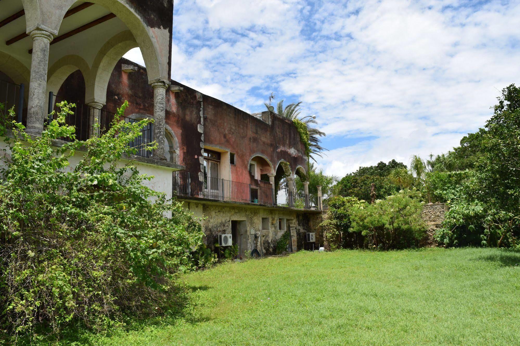 Отель Hacienda Тепич Экстерьер фото