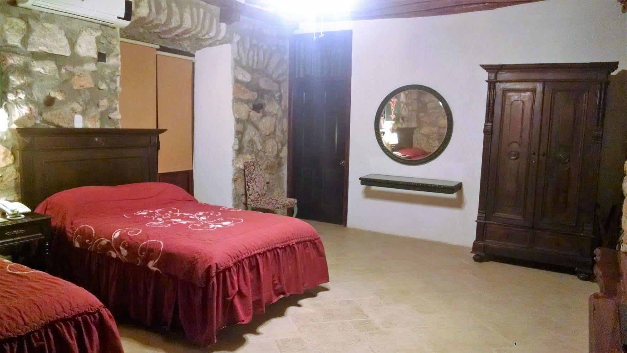 Отель Hacienda Тепич Экстерьер фото